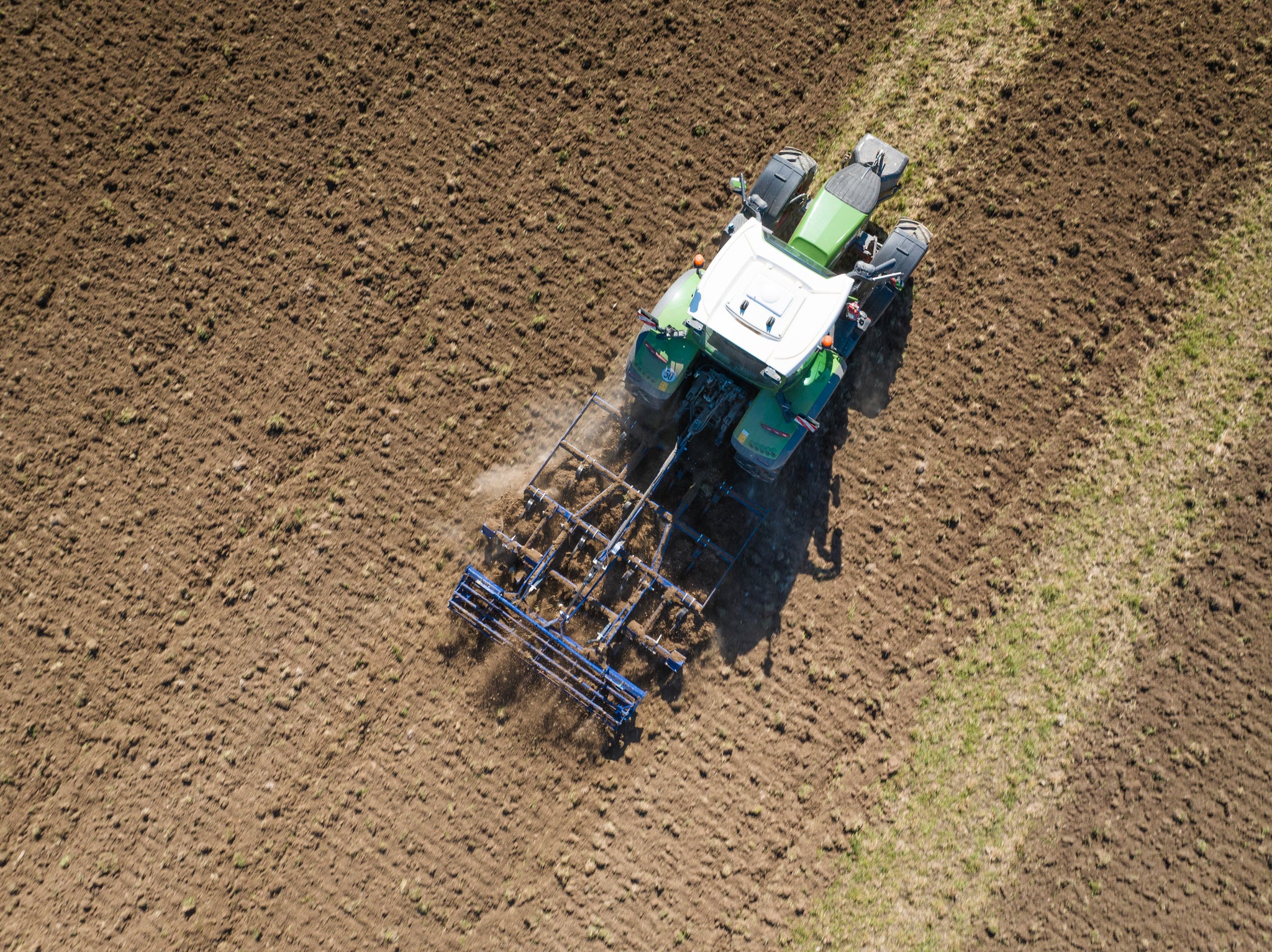 GUNICULT 300S – Swedish-Built High-Performance Cultivator